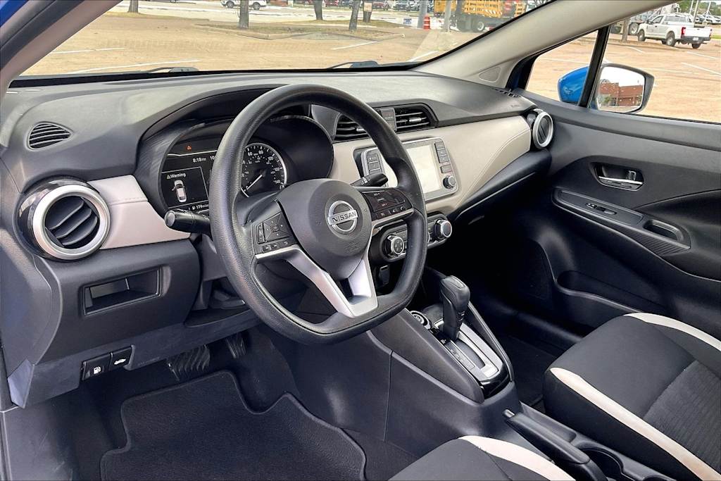 Thumbnail: 2022 Nissan Versa - 2