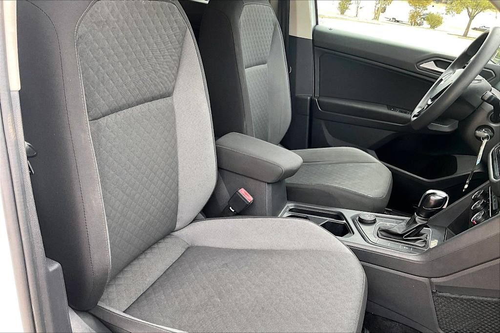 Thumbnail: 2019 Volkswagen Tiguan - 20
