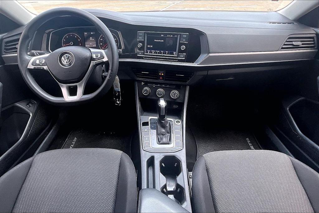 Thumbnail: 2019 Volkswagen Jetta - 9