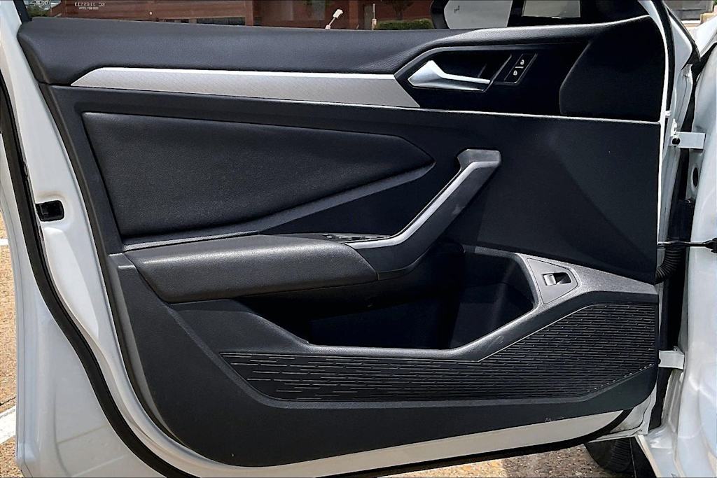 Thumbnail: 2019 Volkswagen Jetta - 26