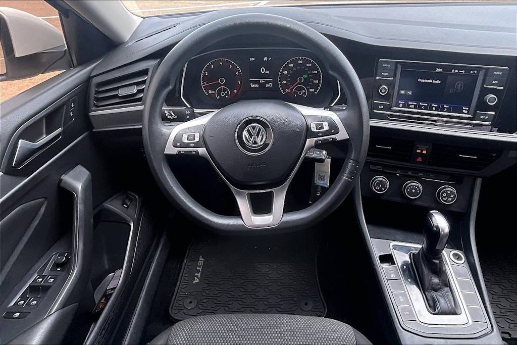 Thumbnail: 2019 Volkswagen Jetta - 13