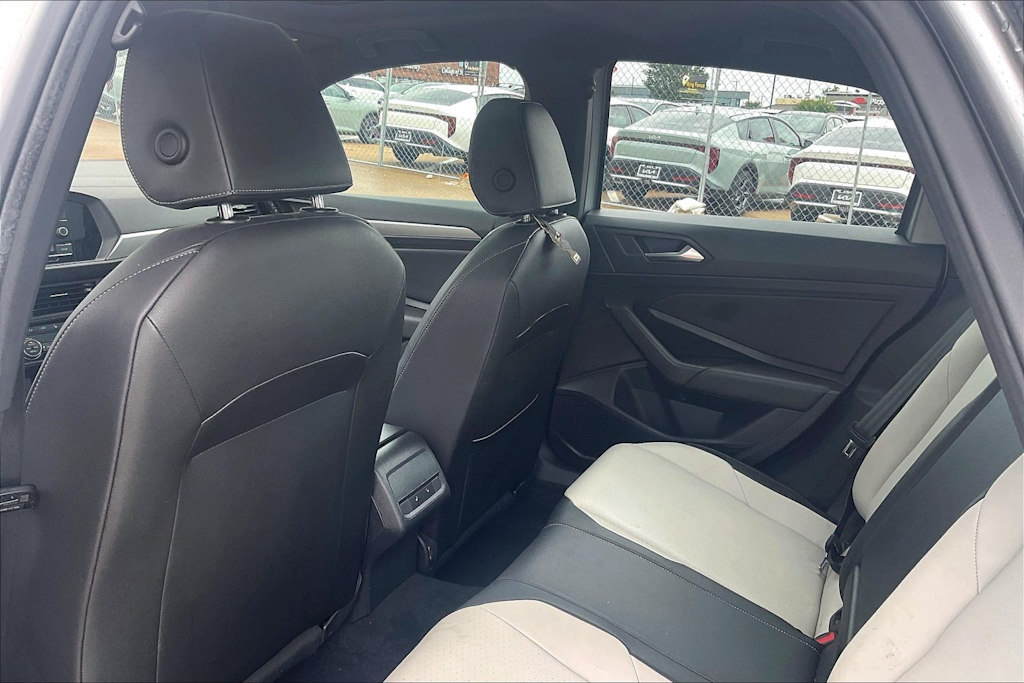 Thumbnail: 2019 Volkswagen Jetta - 11