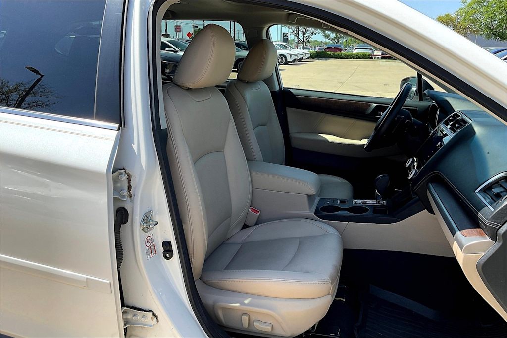 2019 Subaru Outback Limited 12