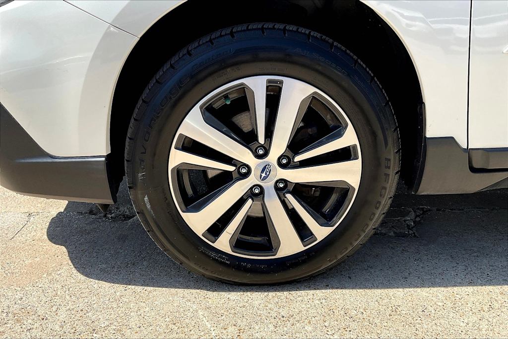 2019 Subaru Outback Limited 8