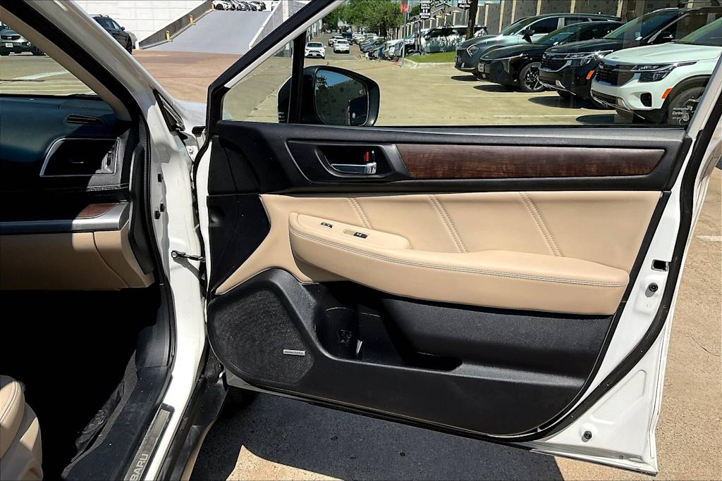 2019 Subaru Outback Limited 28