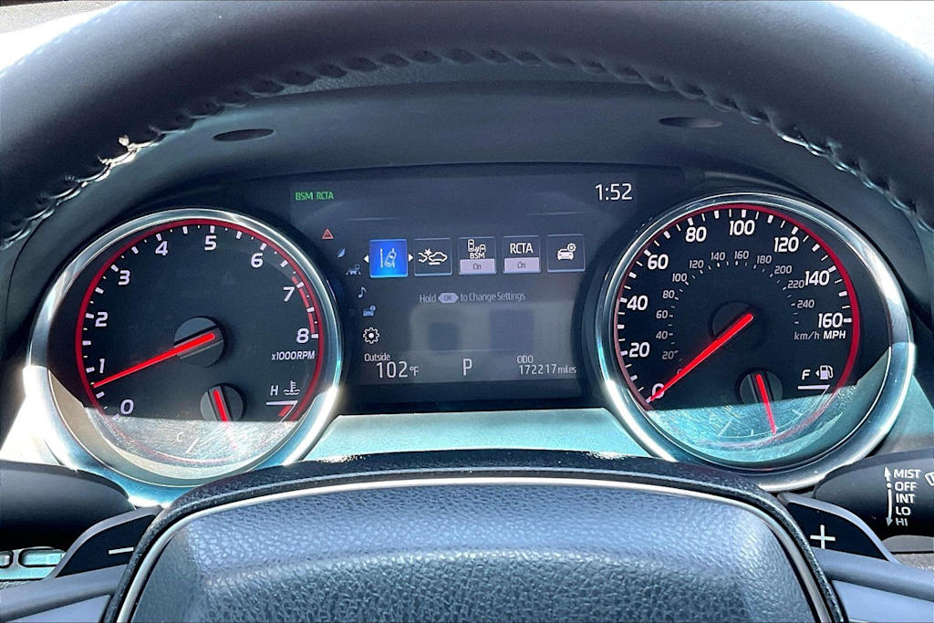 Thumbnail: 2019 Toyota Camry - 17