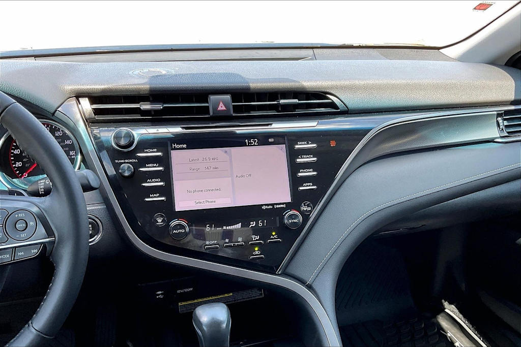 Thumbnail: 2019 Toyota Camry - 15