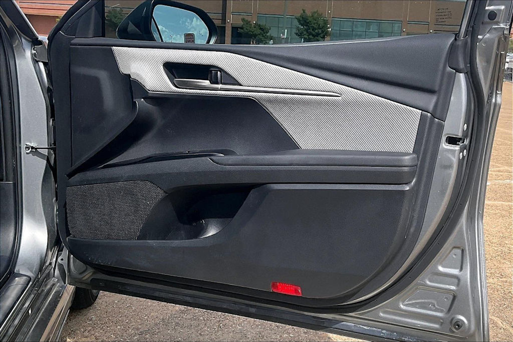 Thumbnail: 2025 Toyota Camry - 27