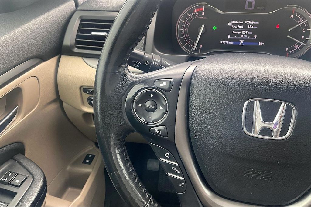 Thumbnail: 2016 Honda Pilot - 22
