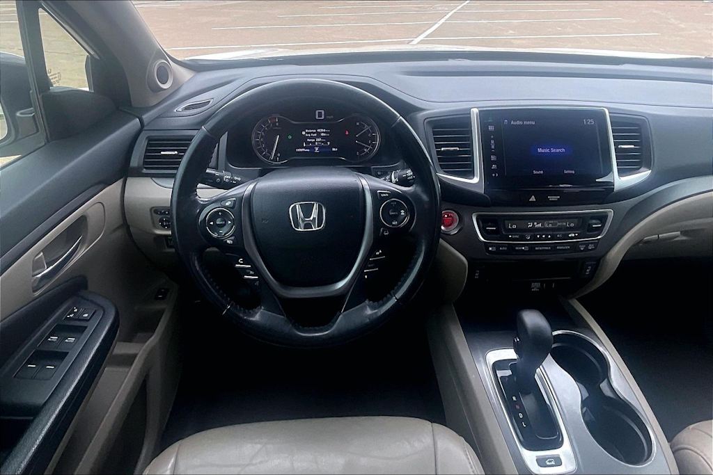 Thumbnail: 2016 Honda Pilot - 13