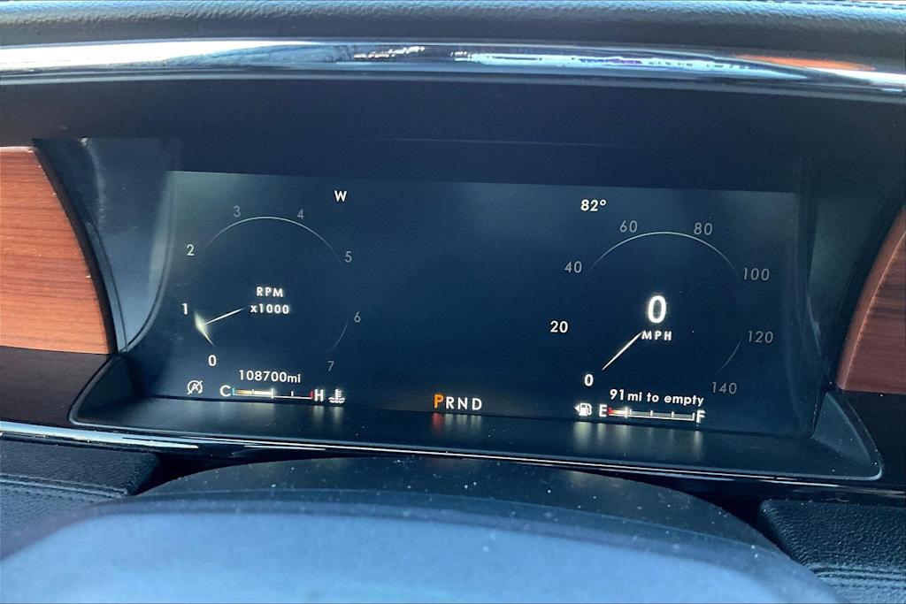 Thumbnail: 2018 Lincoln Navigator - 17