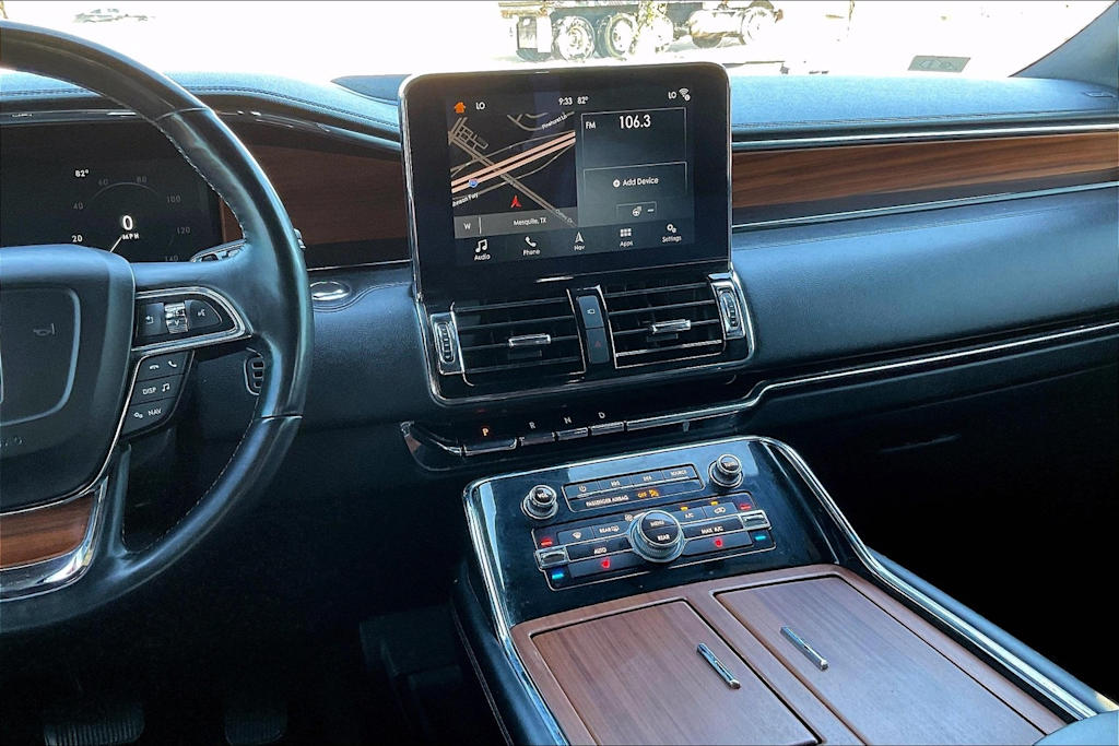 Thumbnail: 2018 Lincoln Navigator - 14