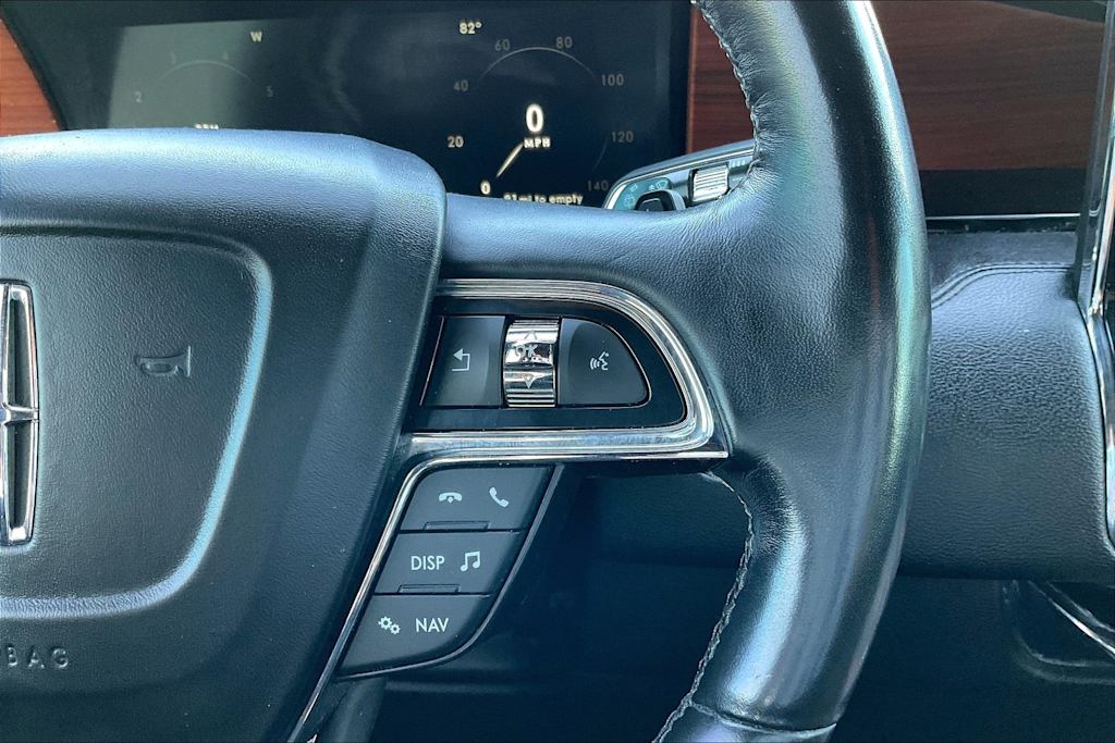 Thumbnail: 2018 Lincoln Navigator - 25