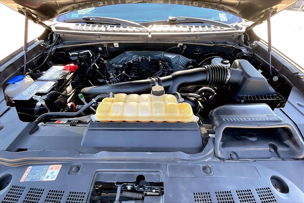 Thumbnail: 2018 Lincoln Navigator - 8