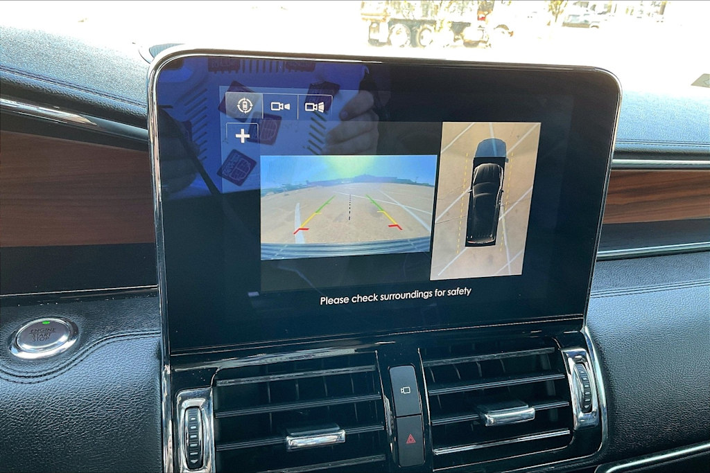 Thumbnail: 2018 Lincoln Navigator - 15