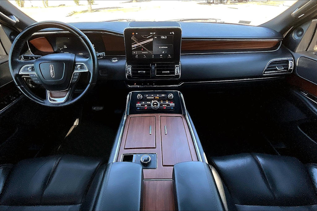 Thumbnail: 2018 Lincoln Navigator - 9