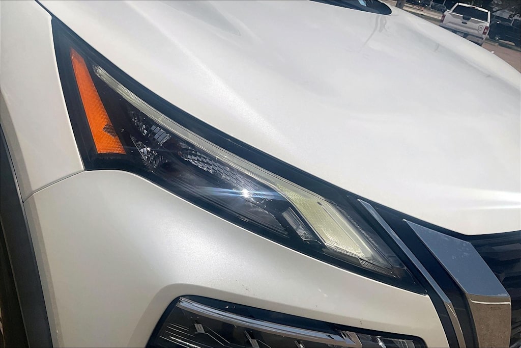 Thumbnail: 2021 Nissan Rogue - 28