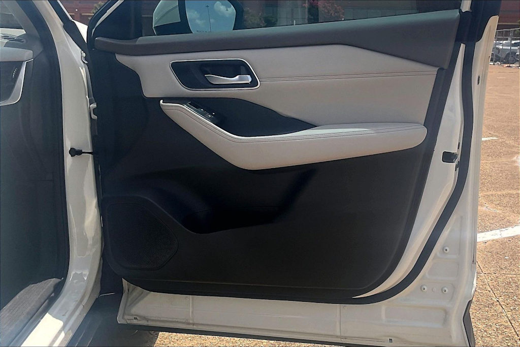 Thumbnail: 2021 Nissan Rogue - 25