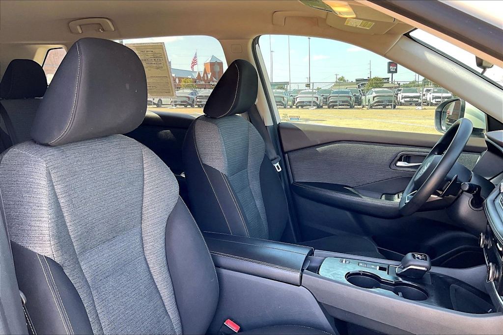 Thumbnail: 2021 Nissan Rogue - 22