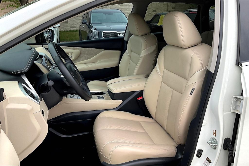 2020 Nissan Murano SL 11