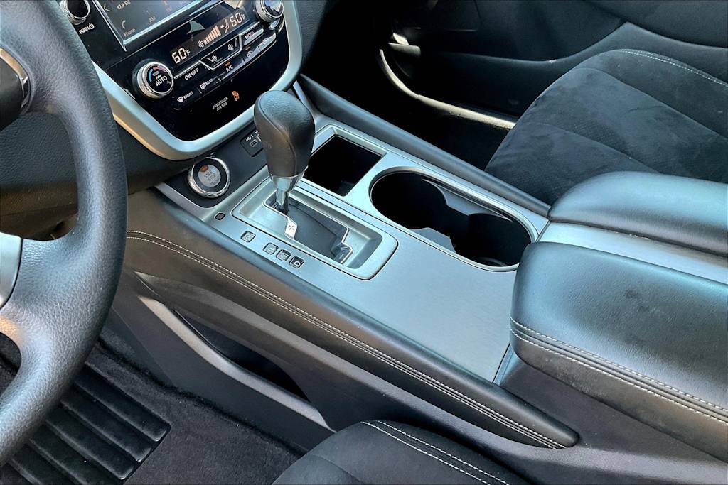 Thumbnail: 2019 Nissan Murano - 16