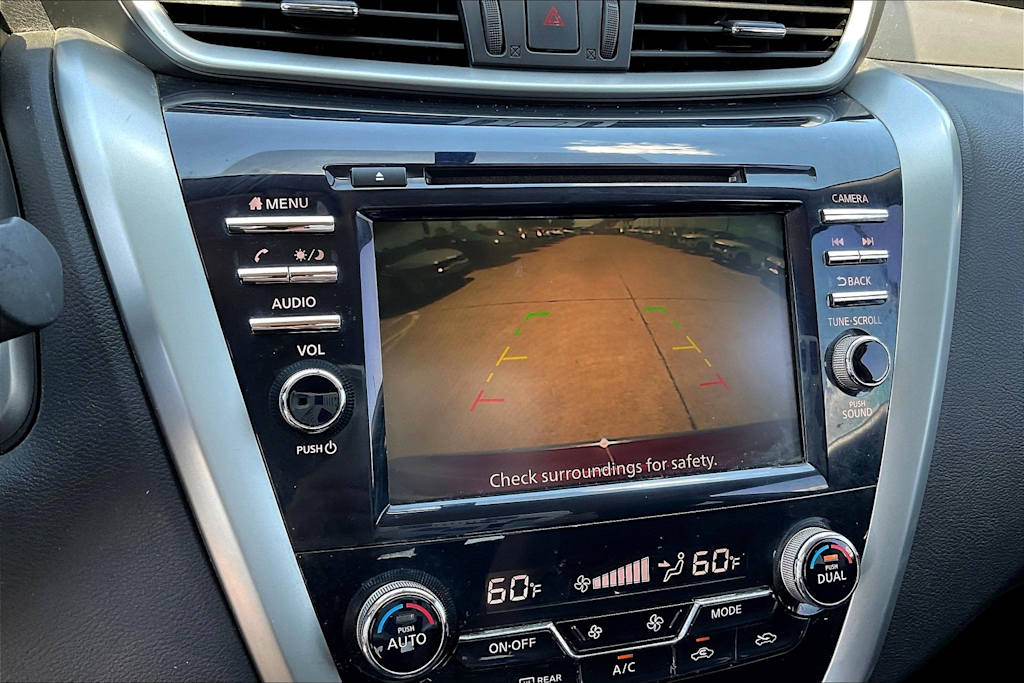 Thumbnail: 2019 Nissan Murano - 15