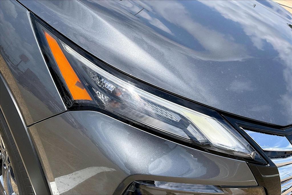 Thumbnail: 2025 Nissan Rogue - 28