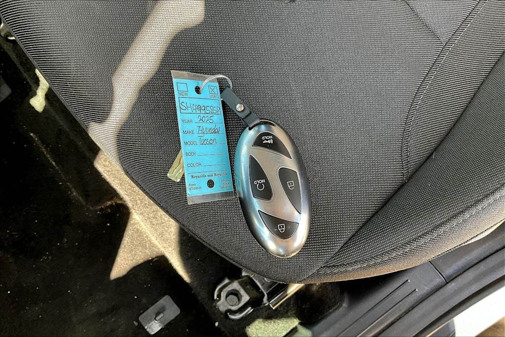 Thumbnail: 2025 Hyundai Tucson - 19