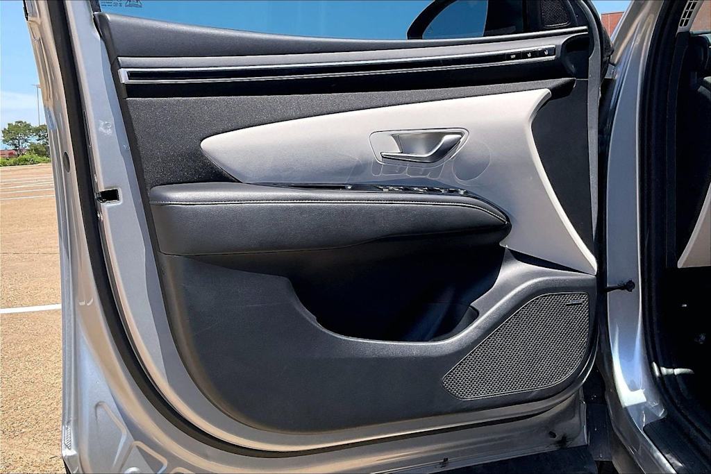 Thumbnail: 2023 Hyundai Tucson - 26