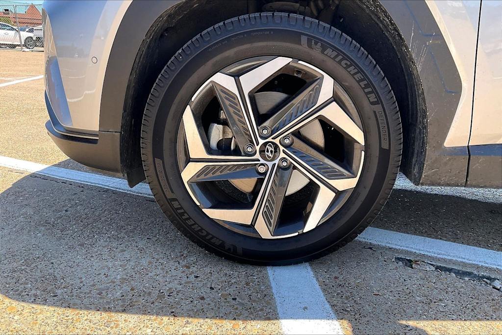 Thumbnail: 2023 Hyundai Tucson - 8