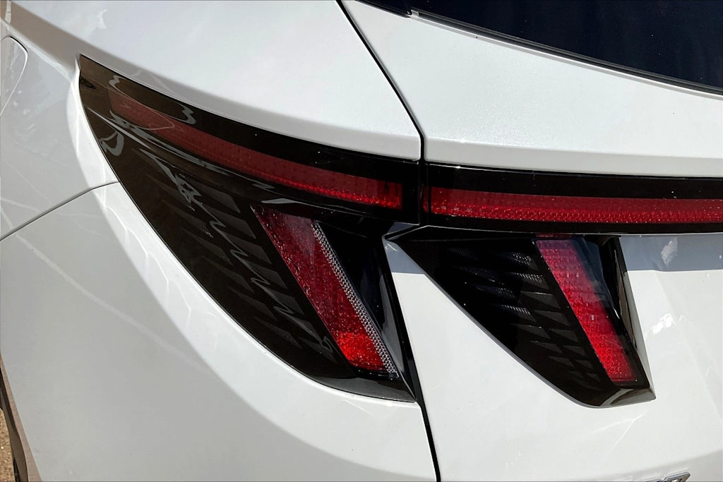 Thumbnail: 2022 Hyundai Tucson - 31