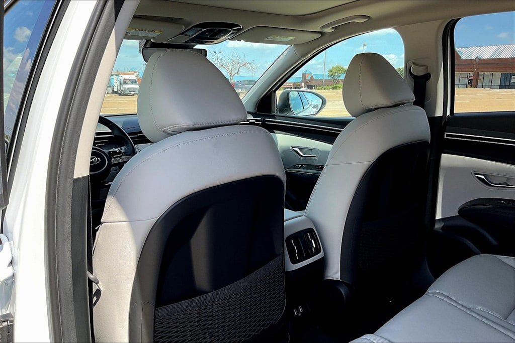 Thumbnail: 2022 Hyundai Tucson - 12