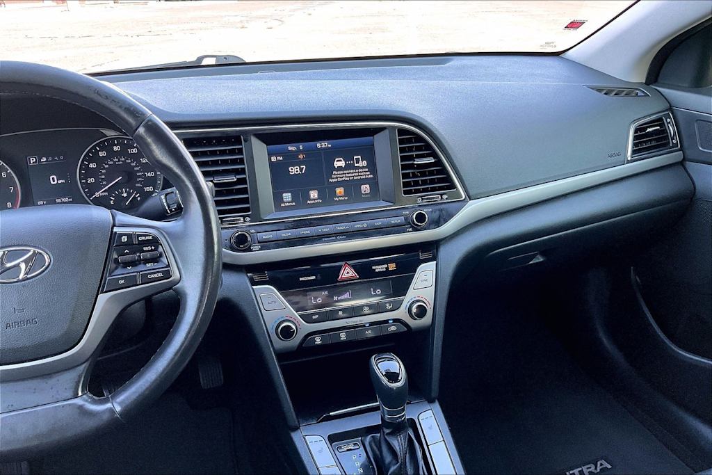 Thumbnail: 2018 Hyundai Elantra - 14