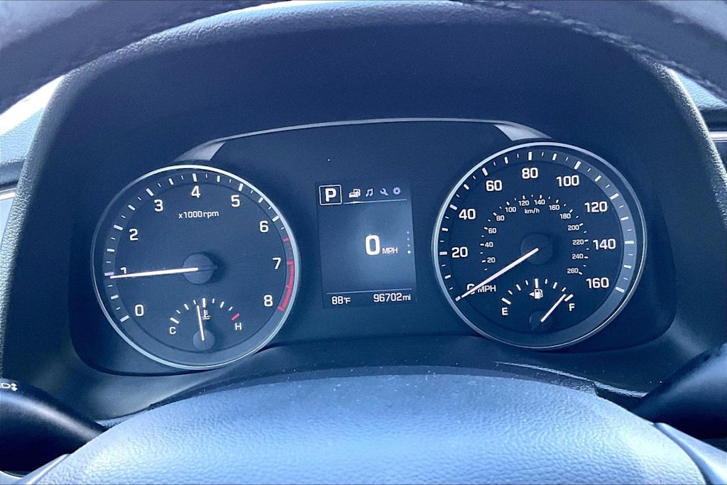 Thumbnail: 2018 Hyundai Elantra - 16