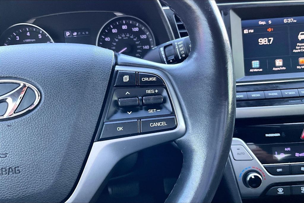 Thumbnail: 2018 Hyundai Elantra - 24