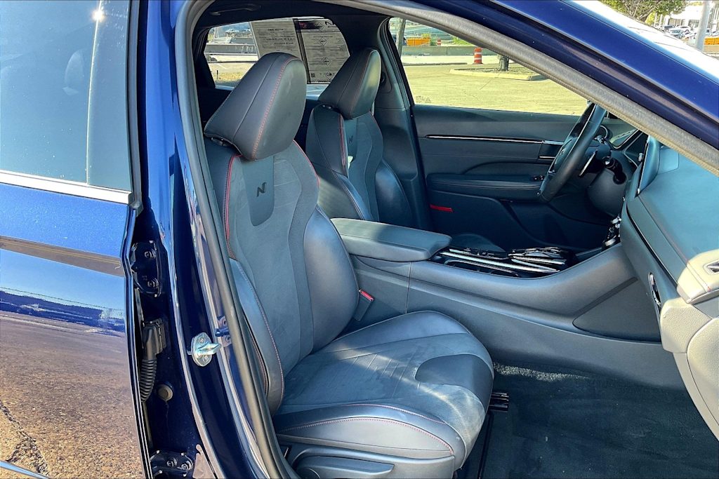 Thumbnail: 2022 Hyundai Sonata - 12