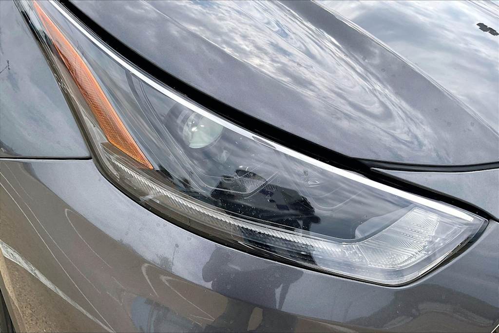 Thumbnail: 2021 Toyota Highlander - 30