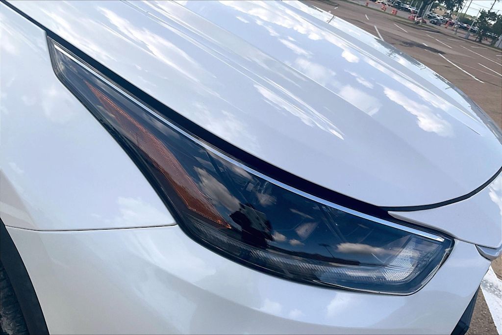Thumbnail: 2021 Toyota Highlander - 29