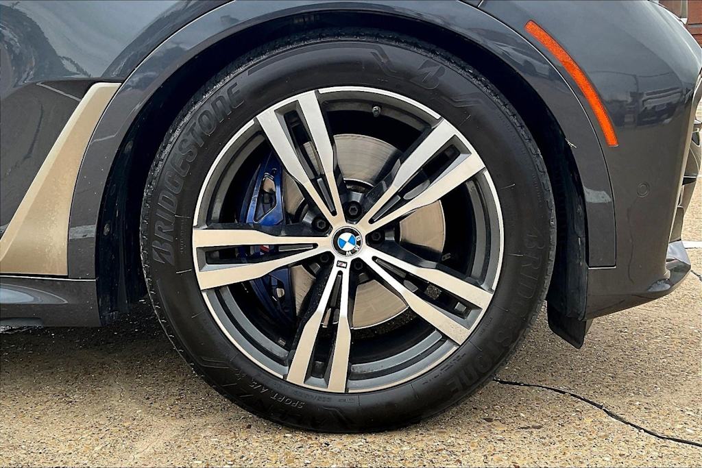 Thumbnail: 2020 BMW X7 - 7