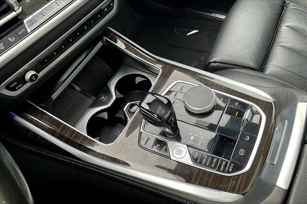 Thumbnail: 2020 BMW X7 - 16