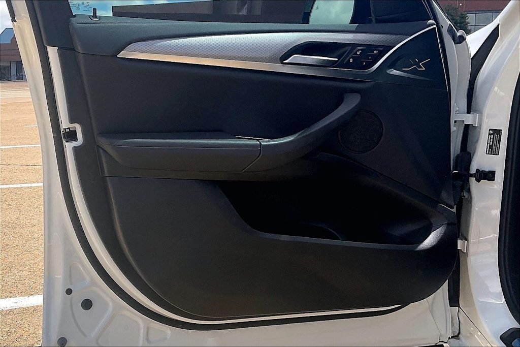 Thumbnail: 2021 BMW X3 - 26