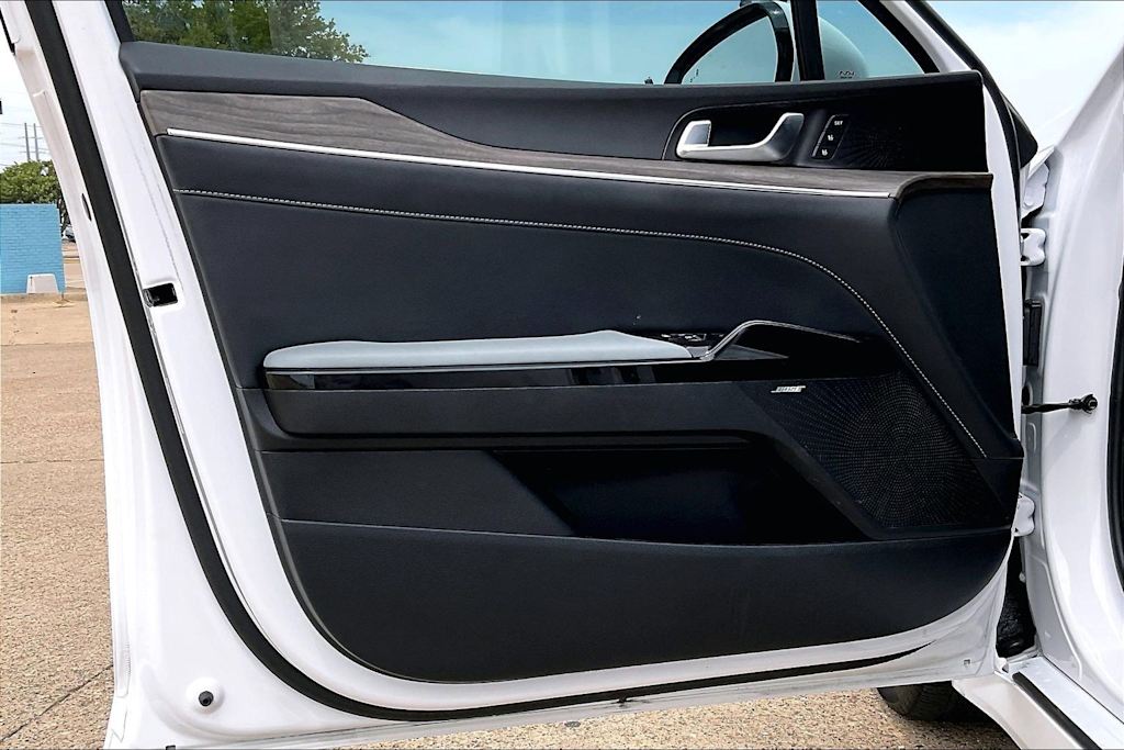 Thumbnail: 2024 Kia K5 - 25