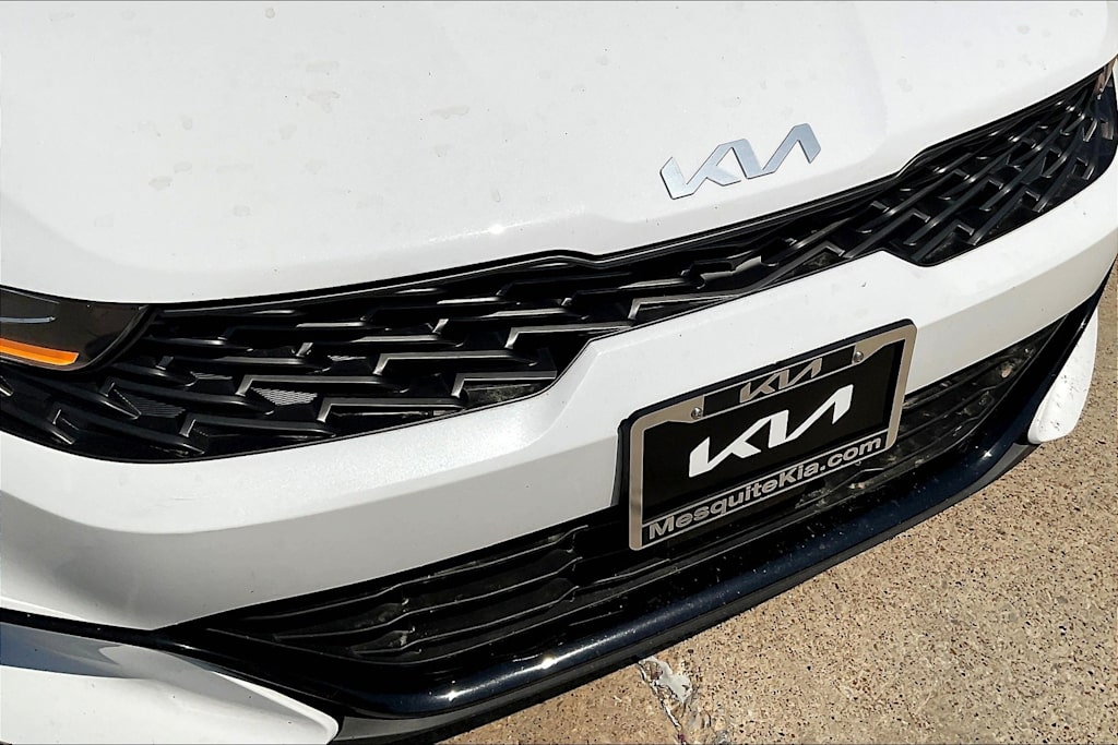 Thumbnail: 2022 Kia K5 - 33