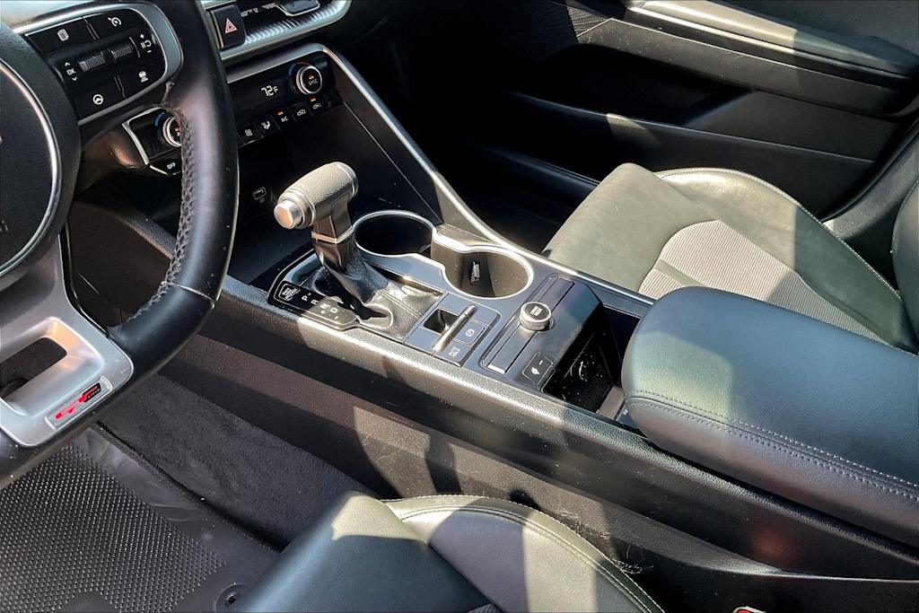 Thumbnail: 2022 Kia K5 - 16
