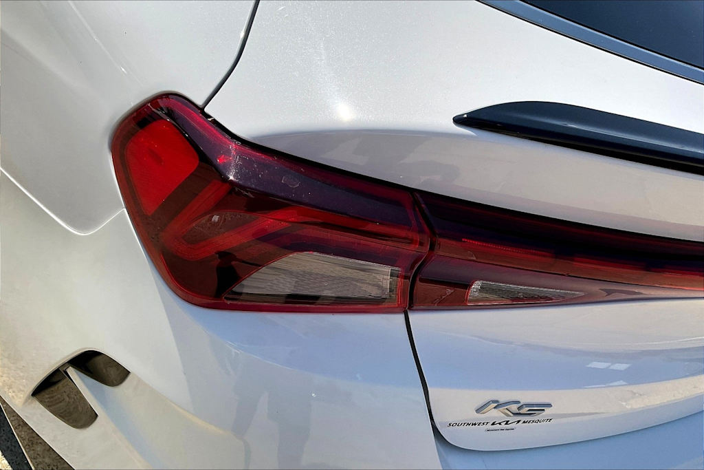 Thumbnail: 2022 Kia K5 - 32