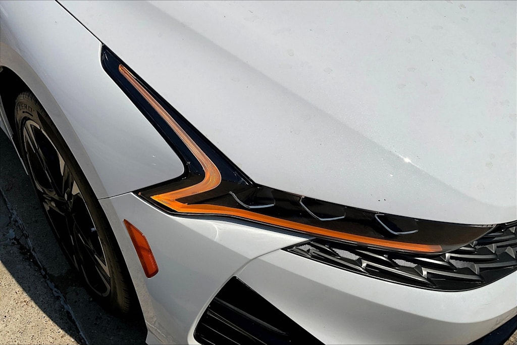 Thumbnail: 2022 Kia K5 - 31