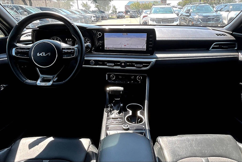 Thumbnail: 2022 Kia K5 - 10