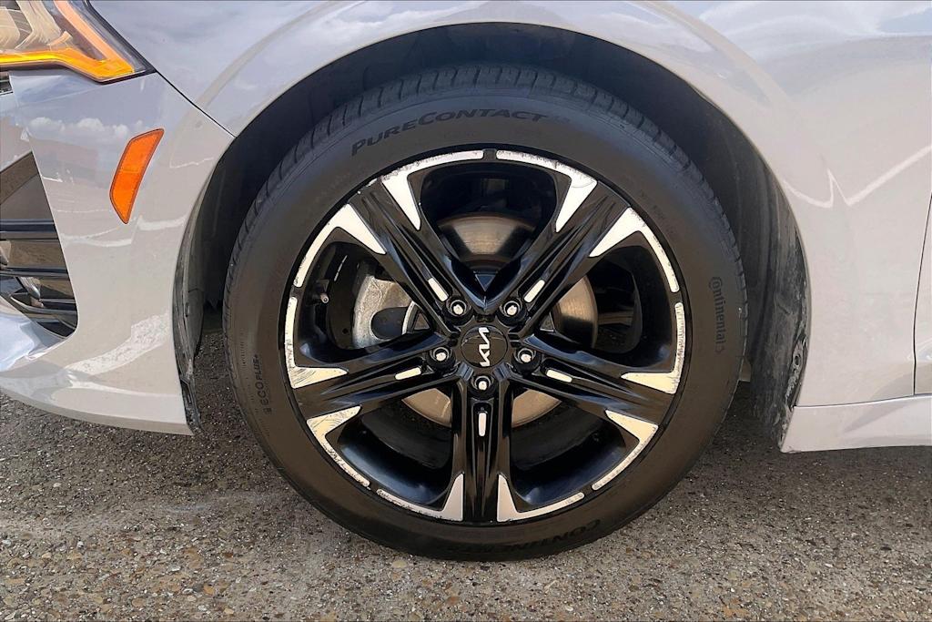 Thumbnail: 2022 Kia K5 - 8
