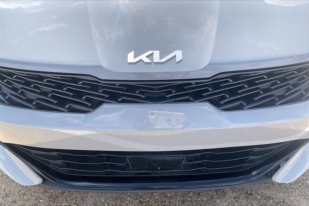 Thumbnail: 2022 Kia K5 - 32