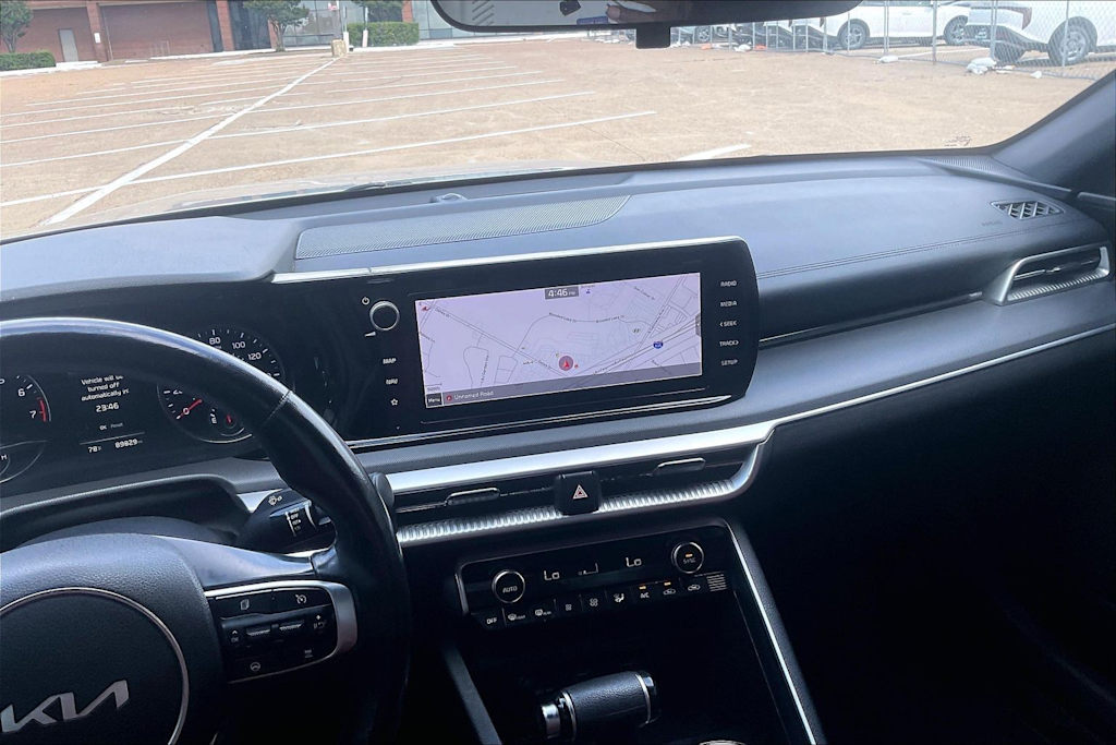 Thumbnail: 2022 Kia K5 - 15